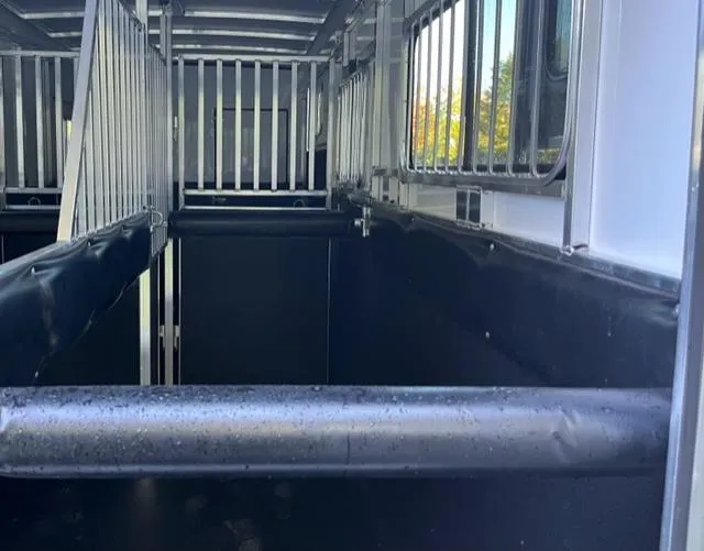 new Horse Trailers Sundowner Trailers  for sale, in North Scituate, RI Thumbnail 15