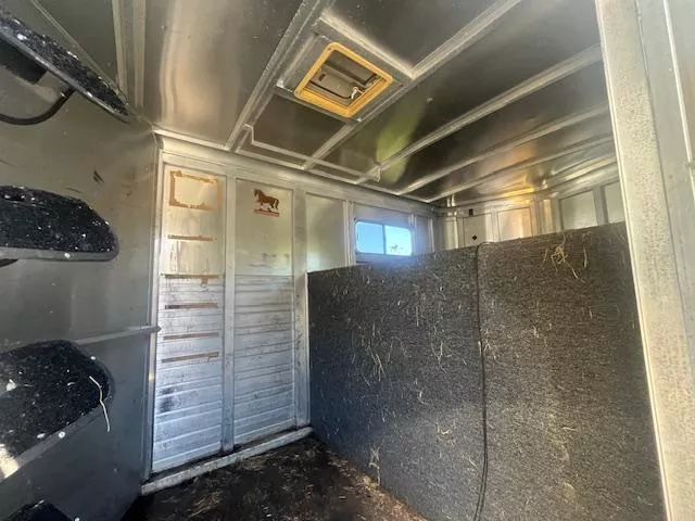 used Horse Trailers Sundowner Trailers  for sale, in North Scituate, RI Thumbnail 5
