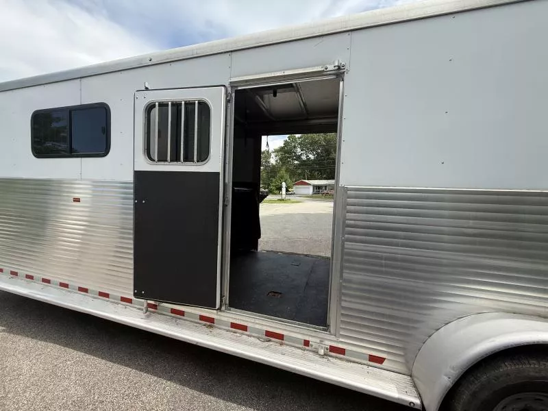 used Horse Trailers Sundowner Trailers  for sale, in North Scituate, RI Thumbnail 3