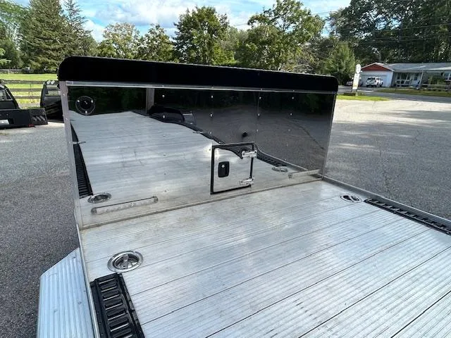 used Car Haulers / Racing Trailers Sundowner Trailers  for sale, in North Scituate, RI Thumbnail 4