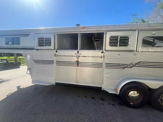 used Horse Trailers Sundowner Trailers  for sale, in North Scituate, RI Thumbnail 7