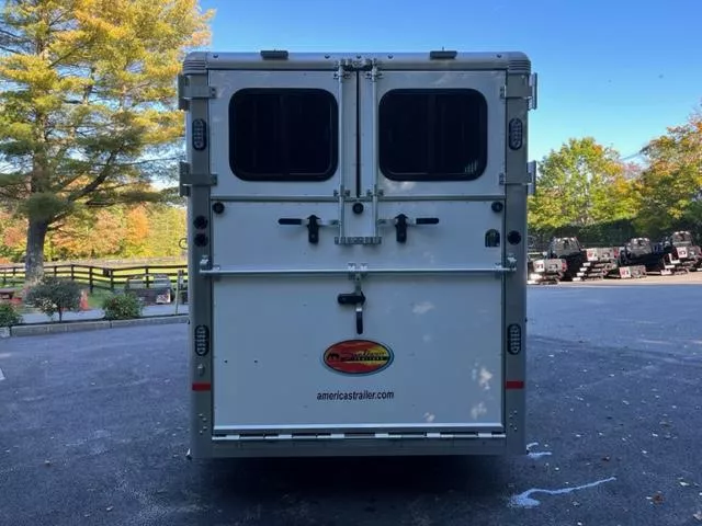 new Horse Trailers Sundowner Trailers  for sale, in North Scituate, RI Thumbnail 4
