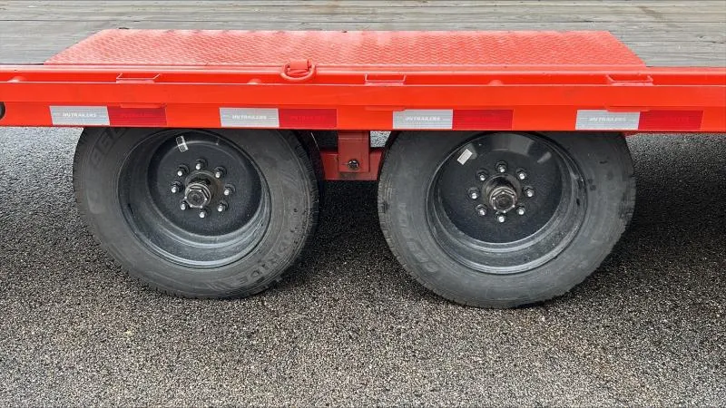 used Equipment / Flatbed Trailers PJ Trailers  for sale, in North Scituate, RI Thumbnail 18