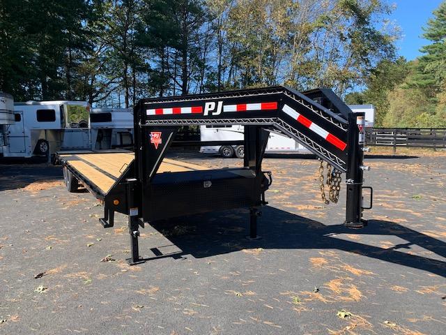 2021 Pj 30' Low-pro Flatdeck With Singles 2021 Pj 30' Low-pro Flatdeck With Singles