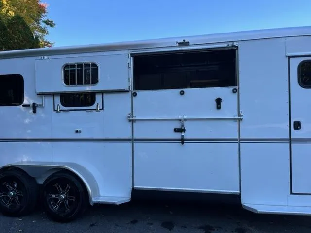 new Horse Trailers Sundowner Trailers  for sale, in North Scituate, RI Thumbnail 6