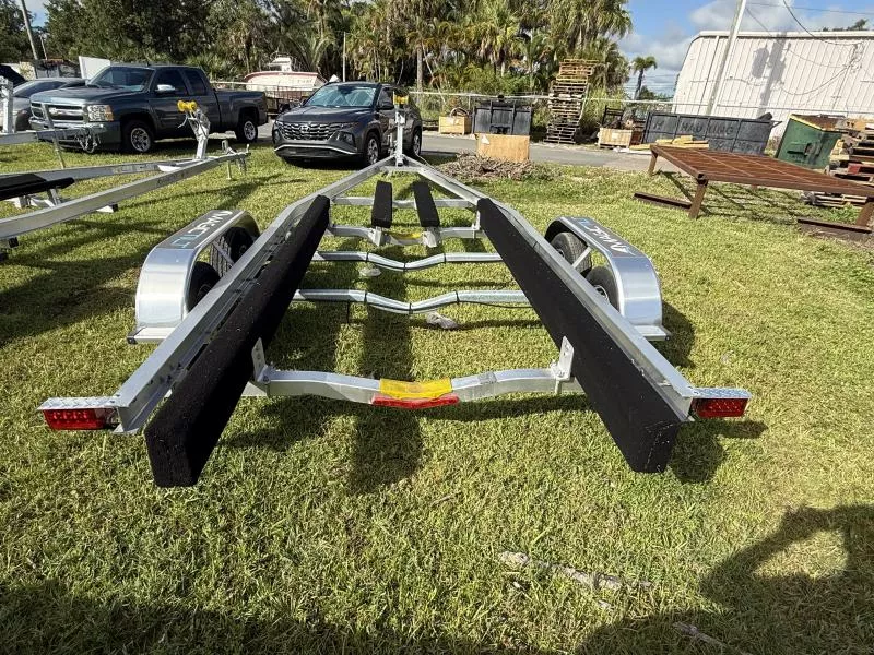 new Watercraft Trailers Magic Tilt Trailers  for sale, in Largo, FL Thumbnail 3