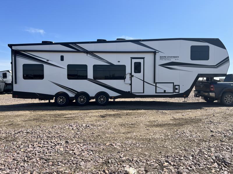 2022 Aluminum Trailer Company PRSAF8540+0-3T6.0K-4023 Toy Hauler 2022 Aluminum Trailer Company PRSAF8540+0-3T6.0K-4023 Toy Hauler