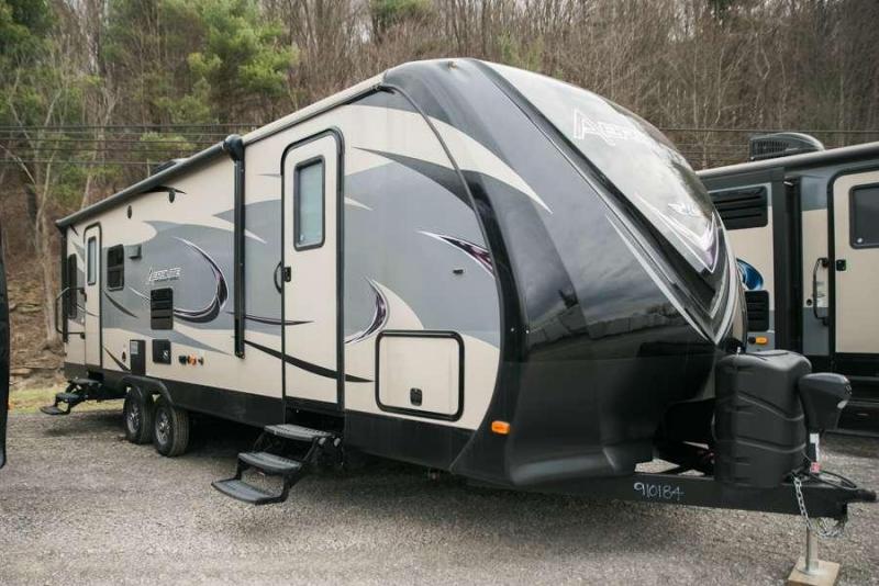 Aerolite 281RLSS Rear Living - BELOW NADA VALUE Aerolite 281RLSS Rear Living - BELOW NADA VALUE