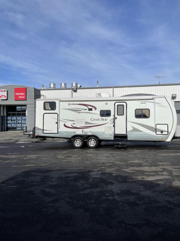 2014 CREEKSIDE 26' RV 2014 CREEKSIDE 26' RV