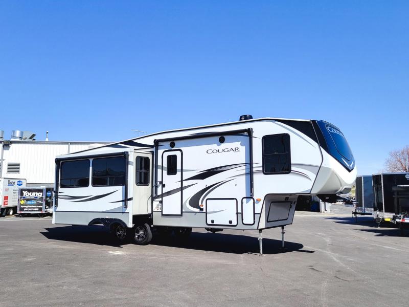 USED 2019 Keystone RV Fifth Wheel RV USED 2019 Keystone RV Fifth Wheel RV