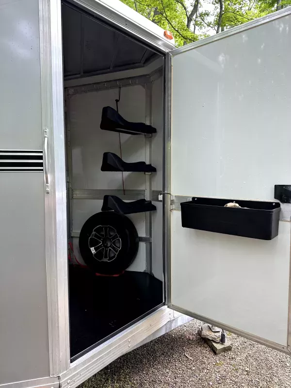 used Horse Trailers River Valley  for sale, in Westerville, OH Thumbnail 6