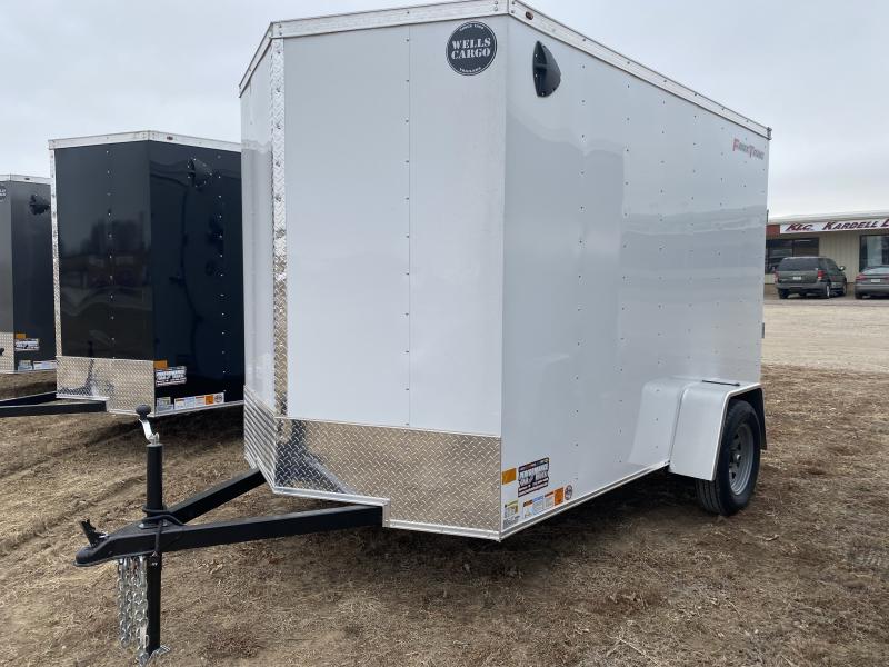 2022 Wells Cargo 6'X 10' Cargo / Enclosed Trailer 2022 Wells Cargo 6'X 10' Cargo / Enclosed Trailer