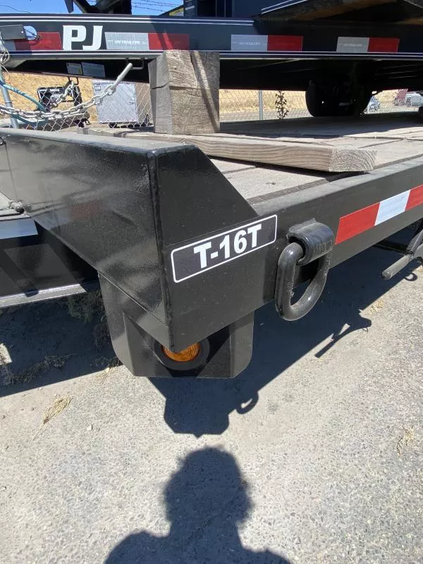 new Car Haulers / Racing Trailers Towmaster Trailers  for sale, in Turlock, CA Thumbnail 3