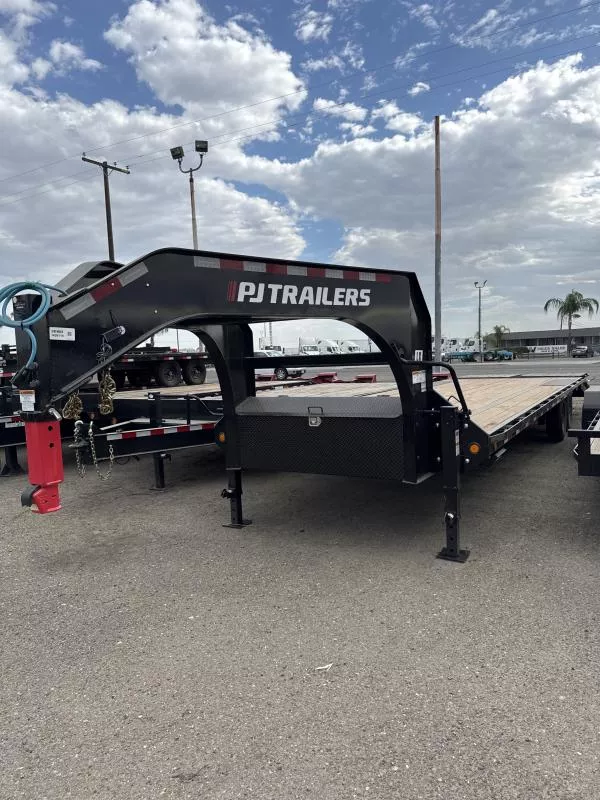 2026 PJ Trailers LX Equipment Trailer