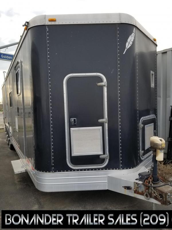 2011 Featherlite 4920 5200 Car / Racing Trailer 2011 Featherlite 4920 5200 Car / Racing Trailer