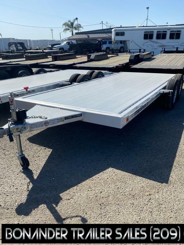 2023 Featherlite 3182-0022 Car Hauler 2023 Featherlite 3182-0022 Car Hauler
