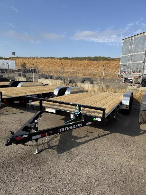 2026 PJ Trailers CE Car Hauler