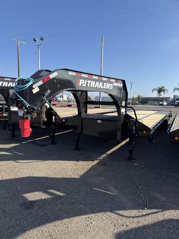 2026 PJ Trailers LD Equipment Trailer