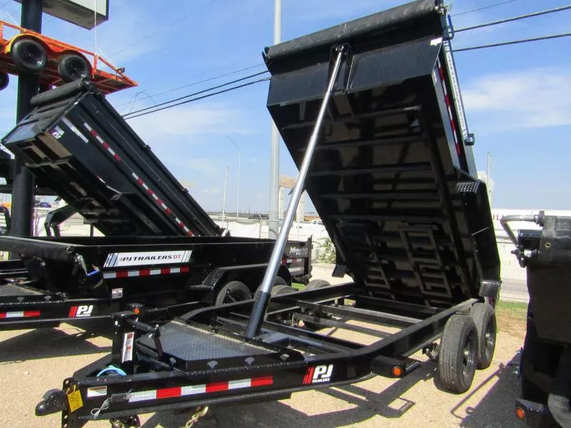 2026 14' x 7' PJ 14K Dump Trailer - split / spreader gate Bumper Pull