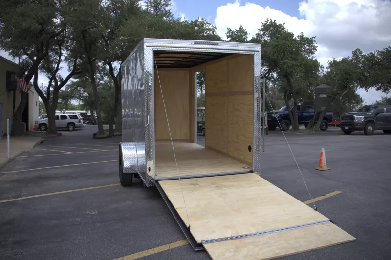 new Cargo (Enclosed) Trailers Continental Cargo Continental Cargo for sale, in Austin, TX Thumbnail 6