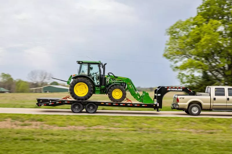 2025 - 8.5' x 30' - PJ - 14K Low-Pro Gooseneck with Single Wheels with 5' Dovetail and 2 Flip up Ramps