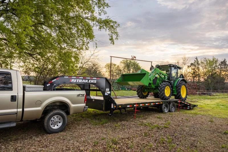 2025 30' x 8' PJ 14K Flatbed straight deck Gooseneck Trailer w/ 8' slide in ramps and low profile