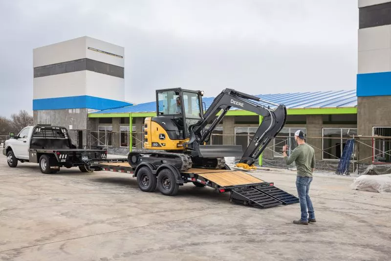 2025 PJ Trailers - 7x20' Voyager Equipment 14K w 3.5' Dovetail and SS Monster Ramps