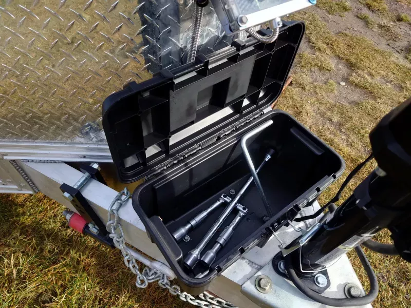 used Car Haulers / Racing Trailers ALCOM  for sale, in Kalispell, MT Thumbnail 7