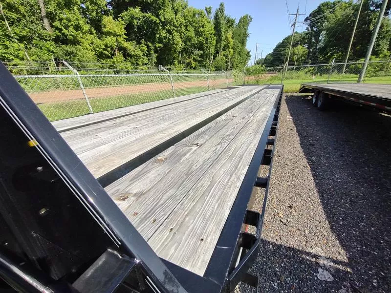 new Equipment / Flatbed Trailers Load Trail Other for sale, in Hernando, MS Thumbnail 8