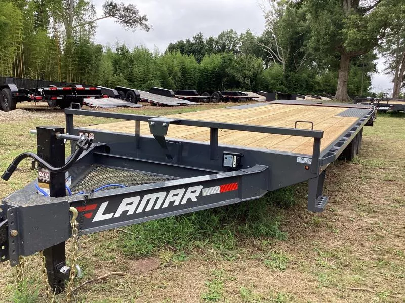 2026 Lamar Trailers F8022427 Deckover Trailer
