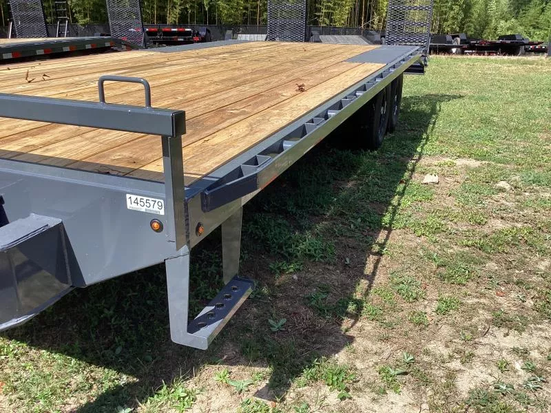 new Equipment / Flatbed Trailers Lamar Trailers  for sale, in Knightdale, NC Thumbnail 3