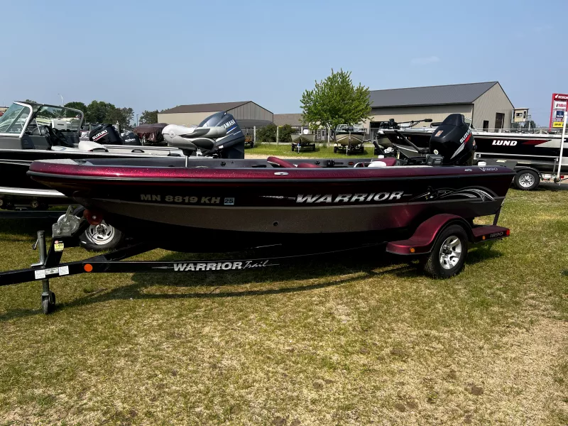 2009 Warrior 1890BT Fishing Boat