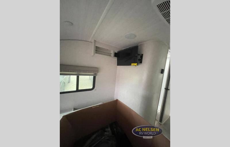 new Travel Trailers Forest River R-Pod for sale, in Atlantic, IA Thumbnail 8