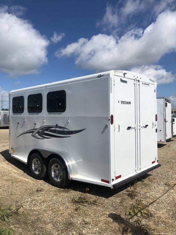 2023 Titan Trailer Royal Bumper Hitch Horse Trailers Horse Trailer 2023 Titan Trailer Royal Bumper Hitch Horse Trailers Horse Trailer