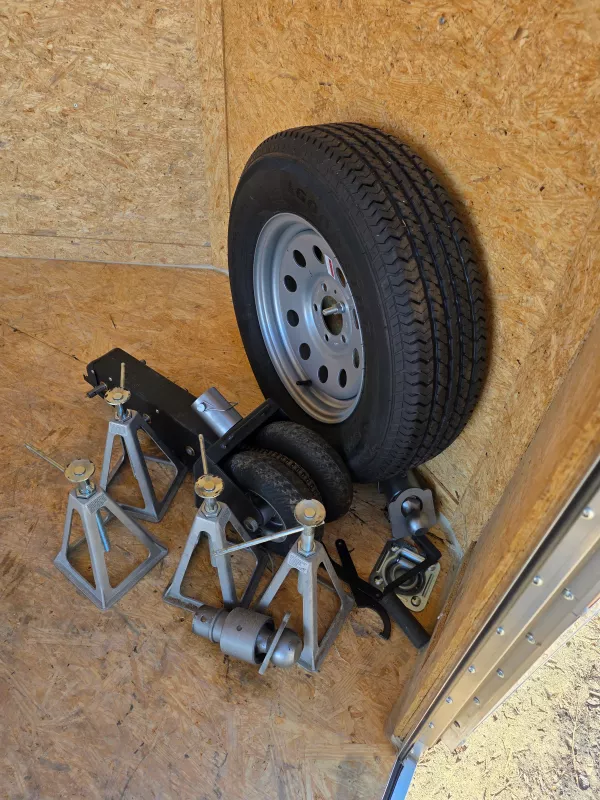 used Cargo (Enclosed) Trailers Look Trailers  for sale, in Reno, NV Thumbnail 5