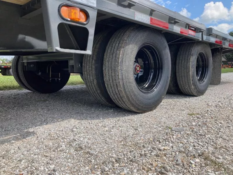 new Equipment / Flatbed Trailers Diamond C Trailers  for sale, in Billings, MO Thumbnail 6