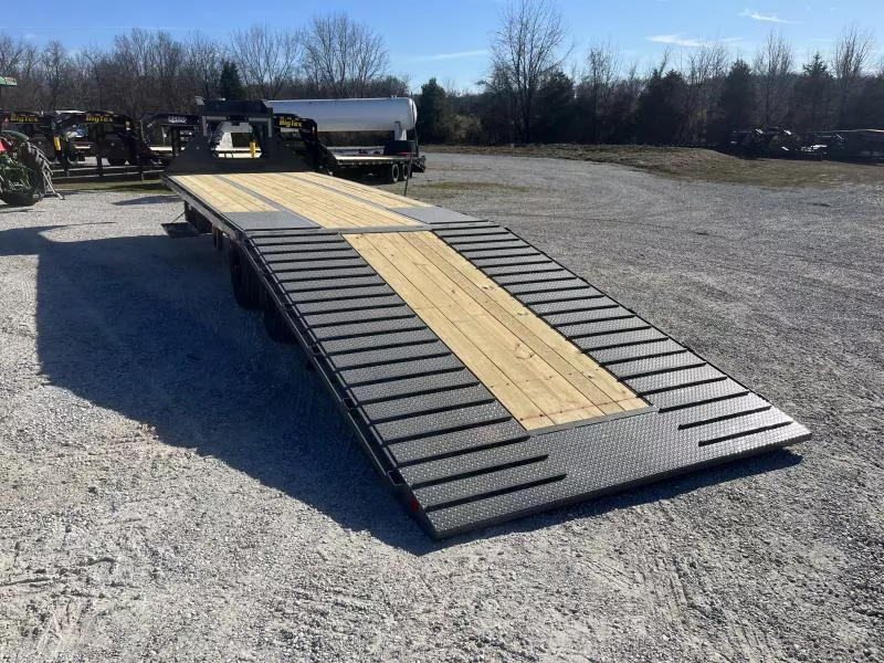 new Equipment / Flatbed Trailers Diamond C Trailers  for sale, in Rogersville, MO Thumbnail 2