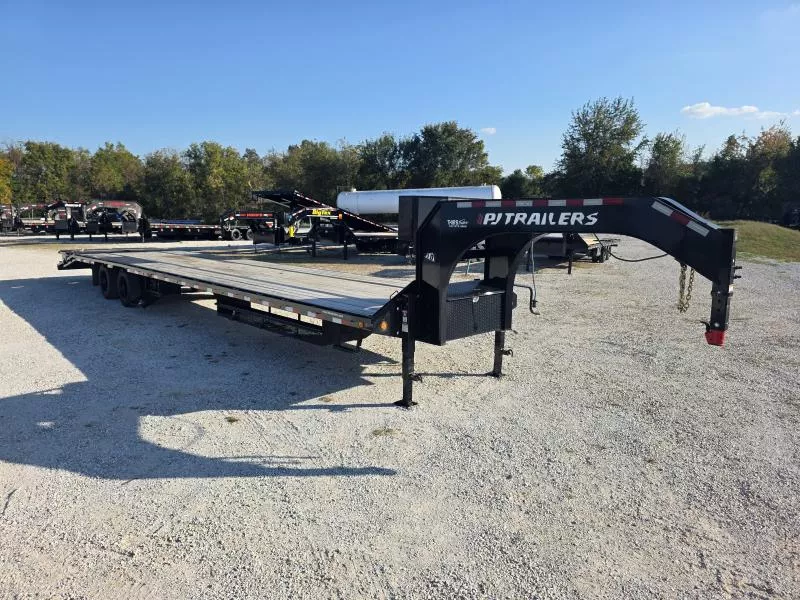 2023 PJ 102 X 40 TANDEM DUAL LOW PRO GN W/ 5' DOVE/ MAX RAMPS/ 2-12K ELEC/HYD BRAKE AXLES. AIR RIDE , LIFT AXLE