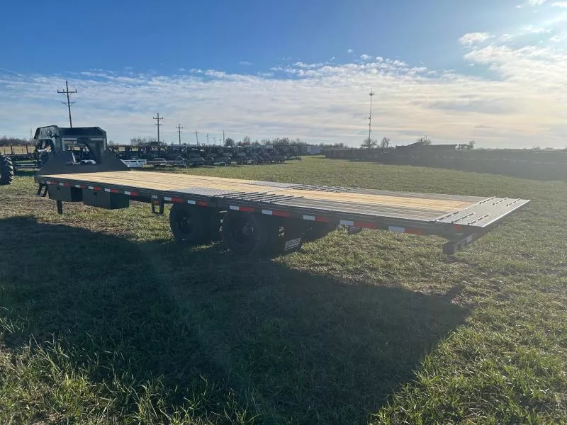 new Equipment / Flatbed Trailers Diamond C Trailers  for sale, in Diamond, MO Thumbnail 3