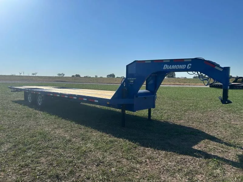 new Equipment / Flatbed Trailers Diamond C Trailers  for sale, in Diamond, MO Thumbnail 2