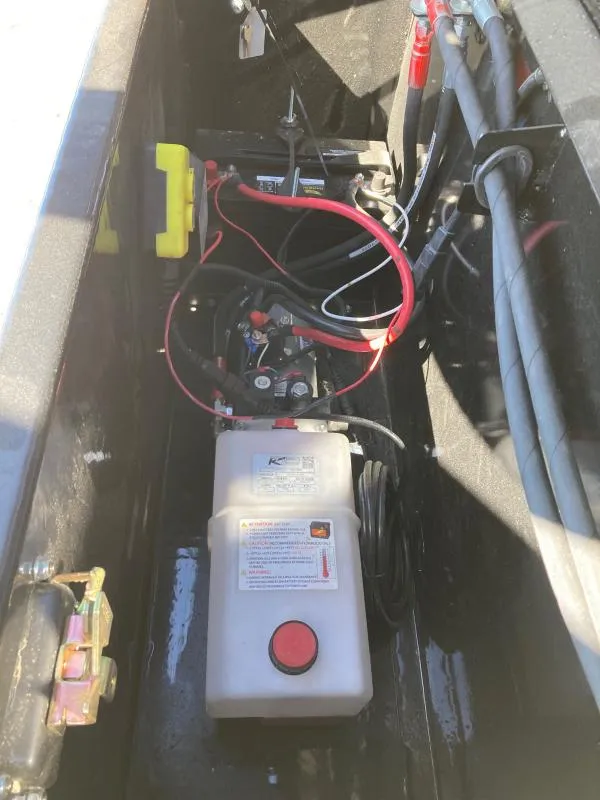 new Tilt Trailers Diamond C Trailers  for sale, in Billings, MO Thumbnail 11