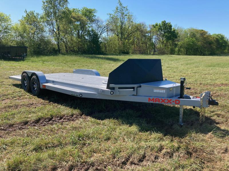2021 MAXXD 83X22 TANDEM 10K CAR HAULER W/ ROCK SHIELD, TOOLBOX, WINCH