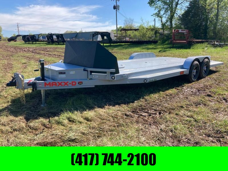 2021 MAXXD 83X22 TANDEM 10K CAR HAULER W/ ROCK SHIELD, TOOLBOX, WINCH
