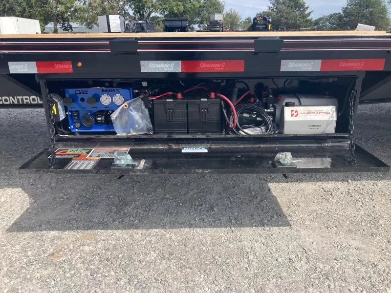 new Equipment / Flatbed Trailers Diamond C Trailers  for sale, in Billings, MO Thumbnail 10