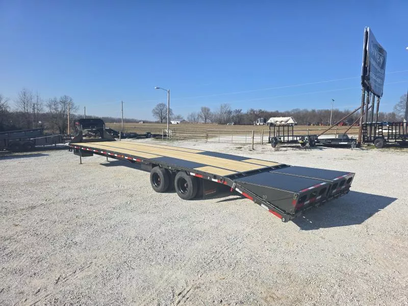new Equipment / Flatbed Trailers MAXX-D  for sale, in Rogersville, MO Thumbnail 2