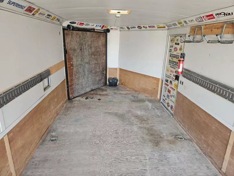 used Cargo (Enclosed) Trailers International  for sale, in Billings, MO Thumbnail 3