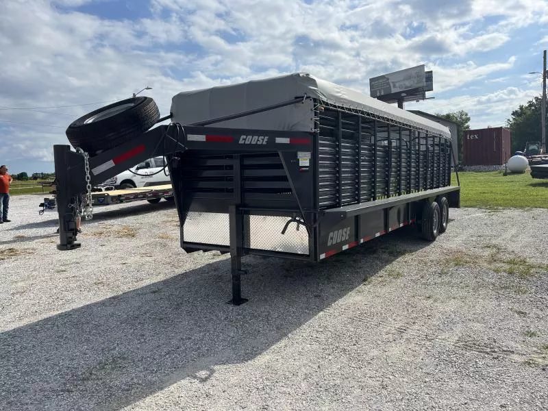 2025 6'8x24 14K COOSE w/ Rubber Cleated Floor/ Front Clean Out/ Butterfly Gate/ Tarp Top
