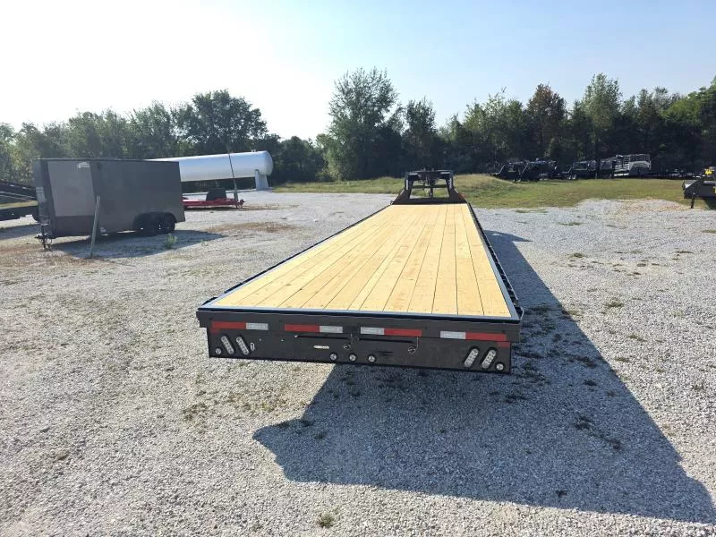 new Equipment / Flatbed Trailers MAXX-D  for sale, in Rogersville, MO Thumbnail 3