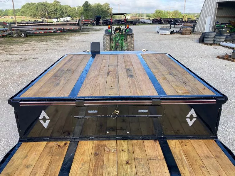 new Equipment / Flatbed Trailers Diamond C Trailers  for sale, in Billings, MO Thumbnail 6