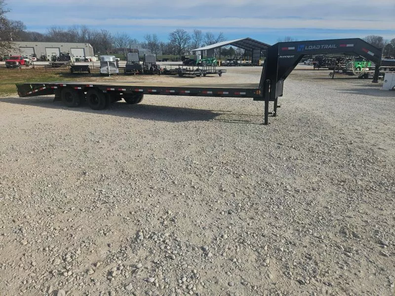 2026 Load Trail 102X32 TANDEM LO-PRO GOOSENECK W/10K AXLES & MAX RAMPS